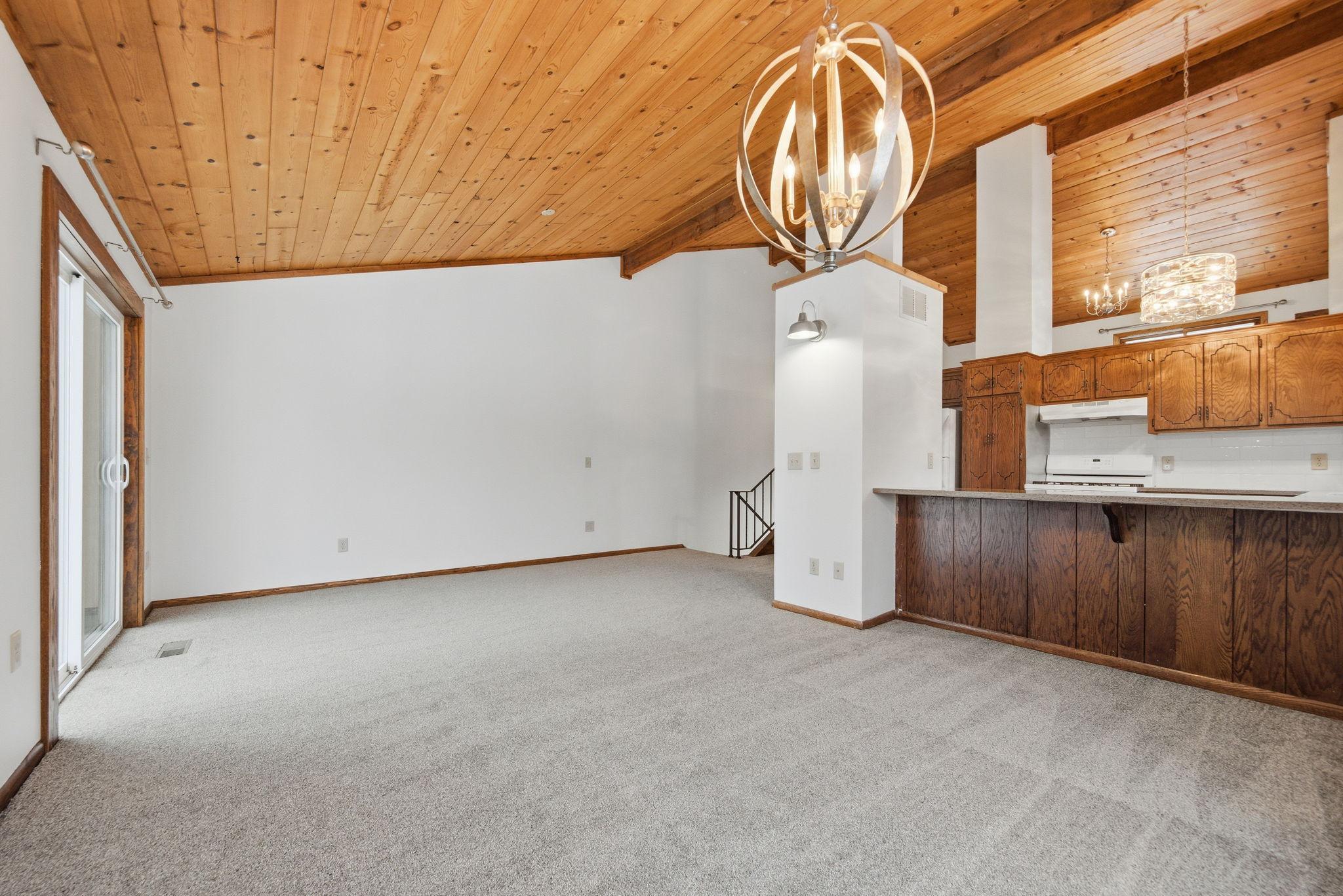 1266 Polk Street South Shakopee, MN 55379 - Photo 8 of 32