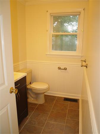 22 Hilltop Road Dracut, MA 01826 - Photo 11 of 14 Gallery Image 11