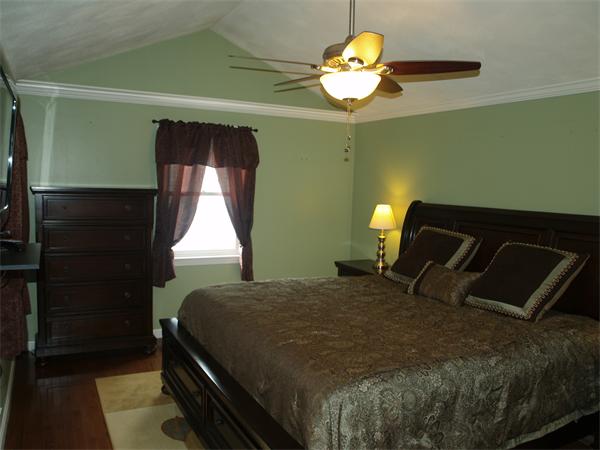 22 Hilltop Road Dracut, MA 01826 - Photo 8 of 14 Gallery Image 8