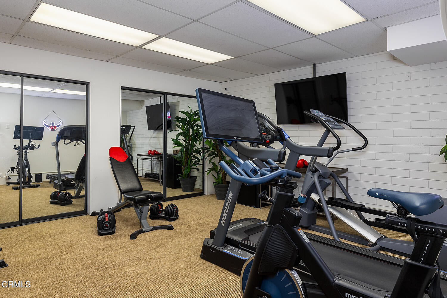140 Belday Road Pasadena, CA 91105 - Photo 54 of 58 a view of a room with gym equipment
