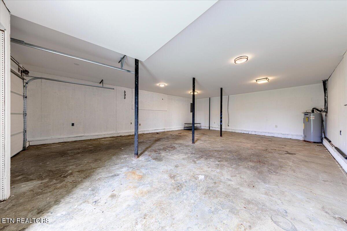 186 Shetland Road, Unit A La Follette, TN 37766 - Photo 56 of 60 56-Q5A9585-Edit