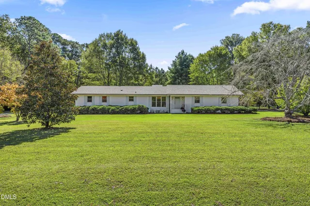 $515,000 | 462 Sullivan Road, Selma, NC 27576