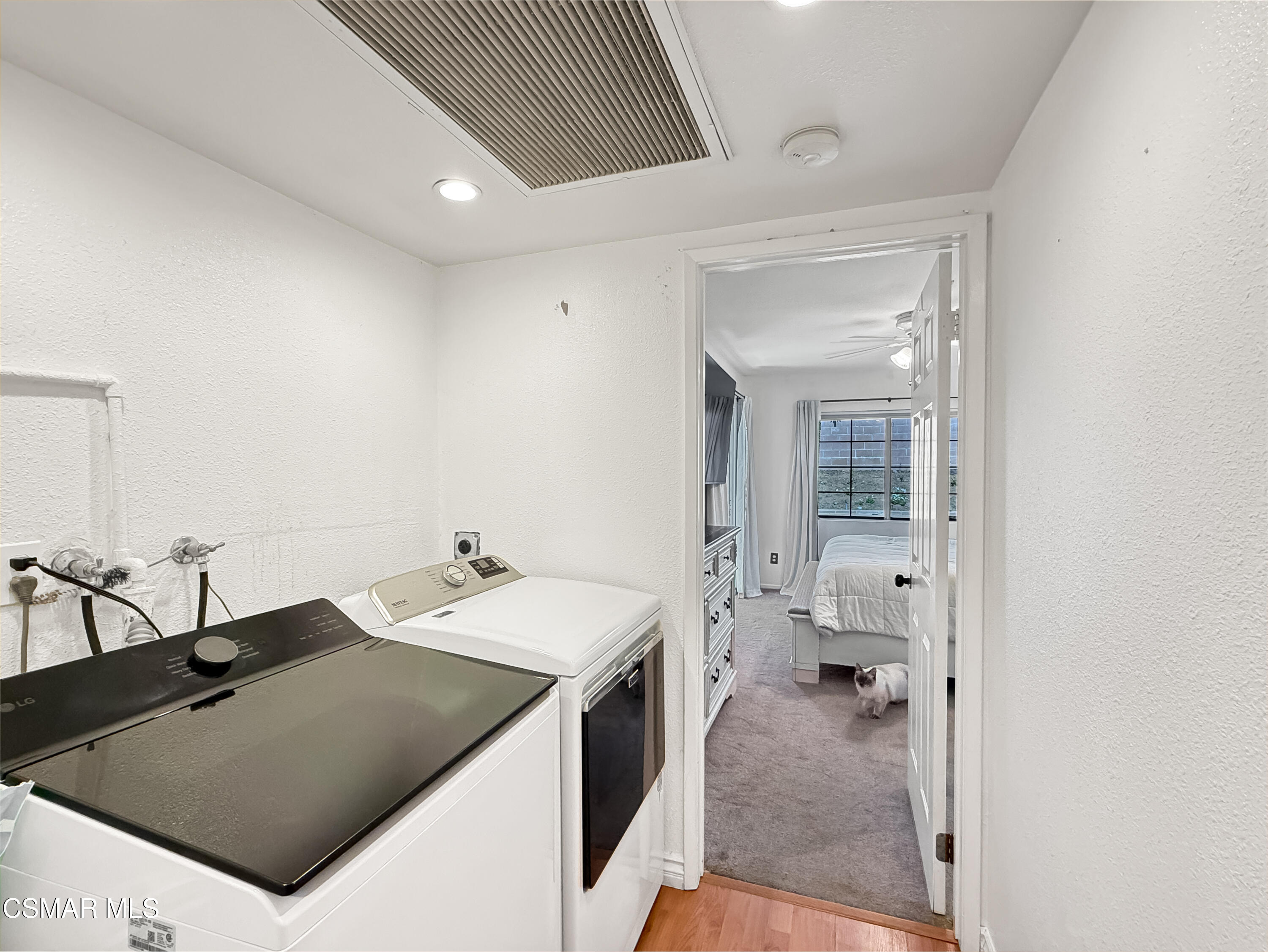 3021 Travis Avenue Simi Valley, CA 93063 - Photo 25 of 36 88d2a9f0db2b13e603a1cae45d1973987e25b948