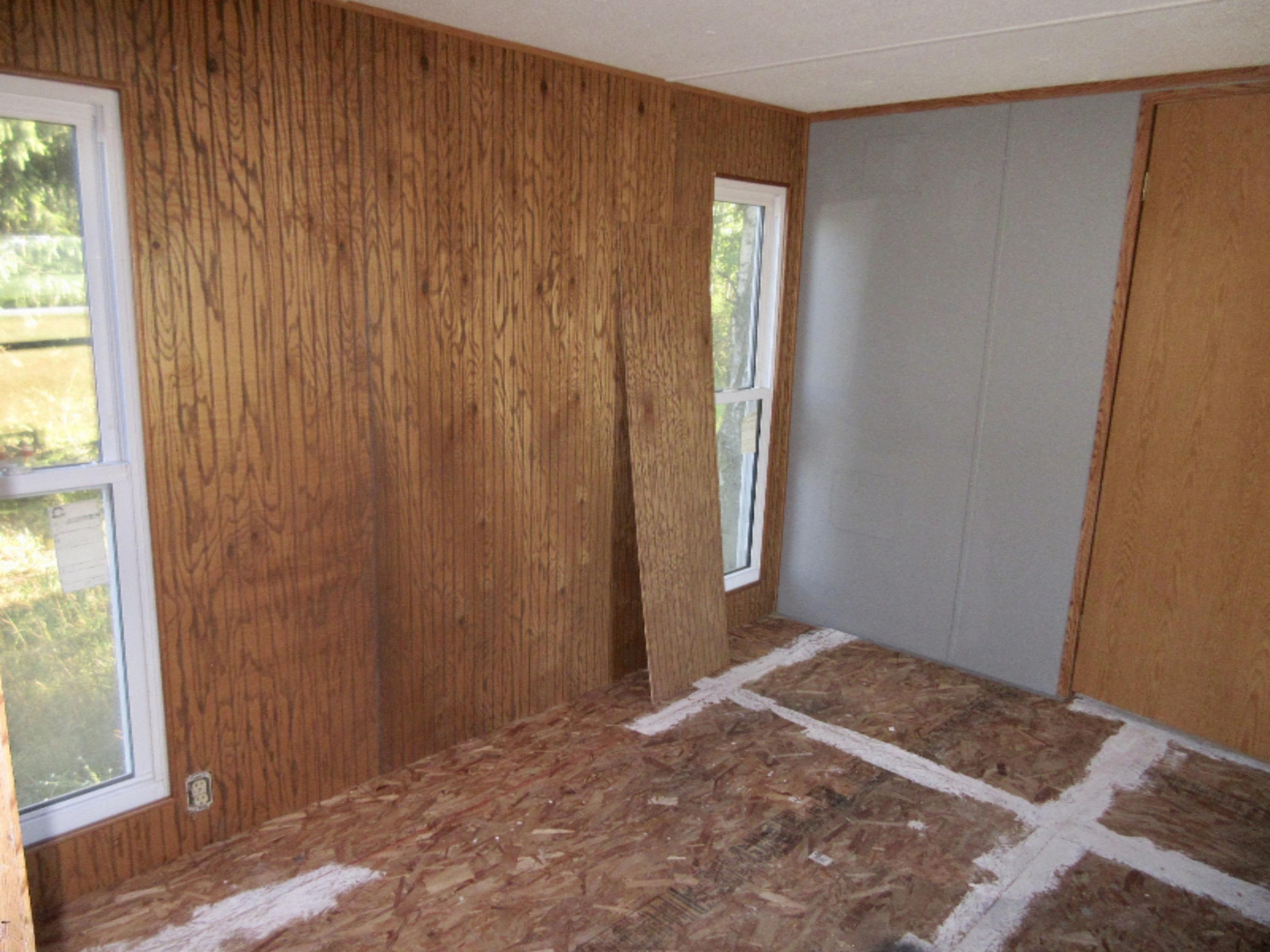 1595 North County Line Road Six Lakes, MI 48886 - Photo 10 of 16 fullsizeoutput_23b9