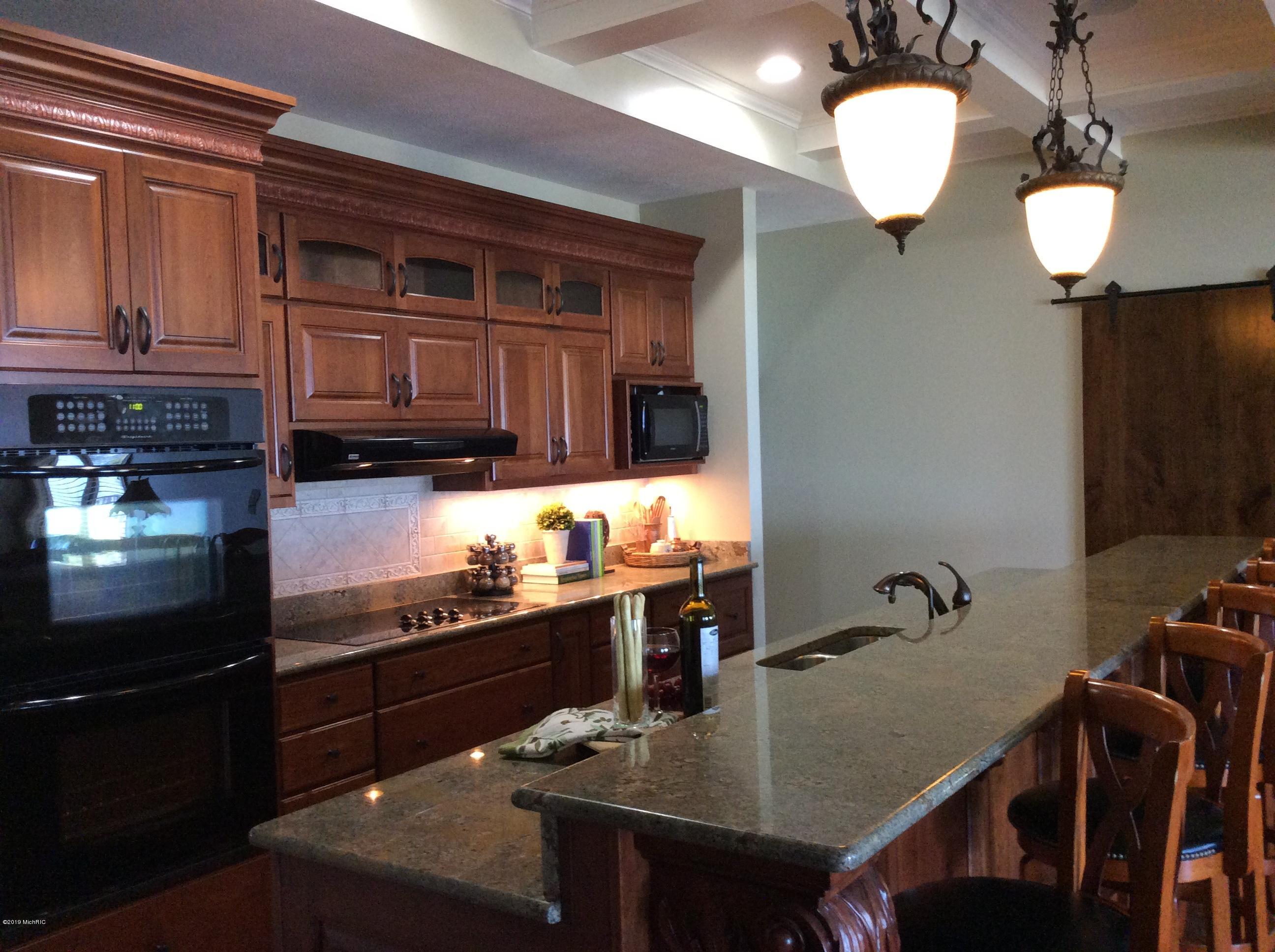 3062 Lakeshore Road Manistee, MI 49660 - Photo 19 of 63 Kitchen