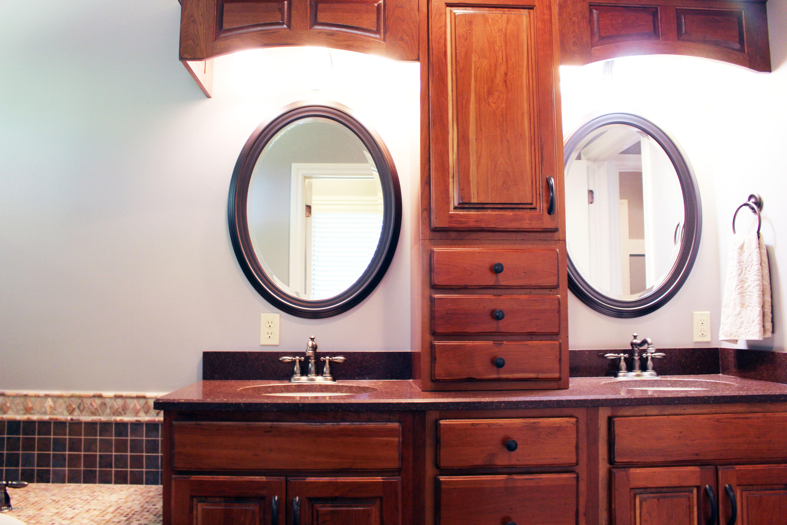 3062 Lakeshore Road Manistee, MI 49660 - Photo 26 of 63 Master Bathroom