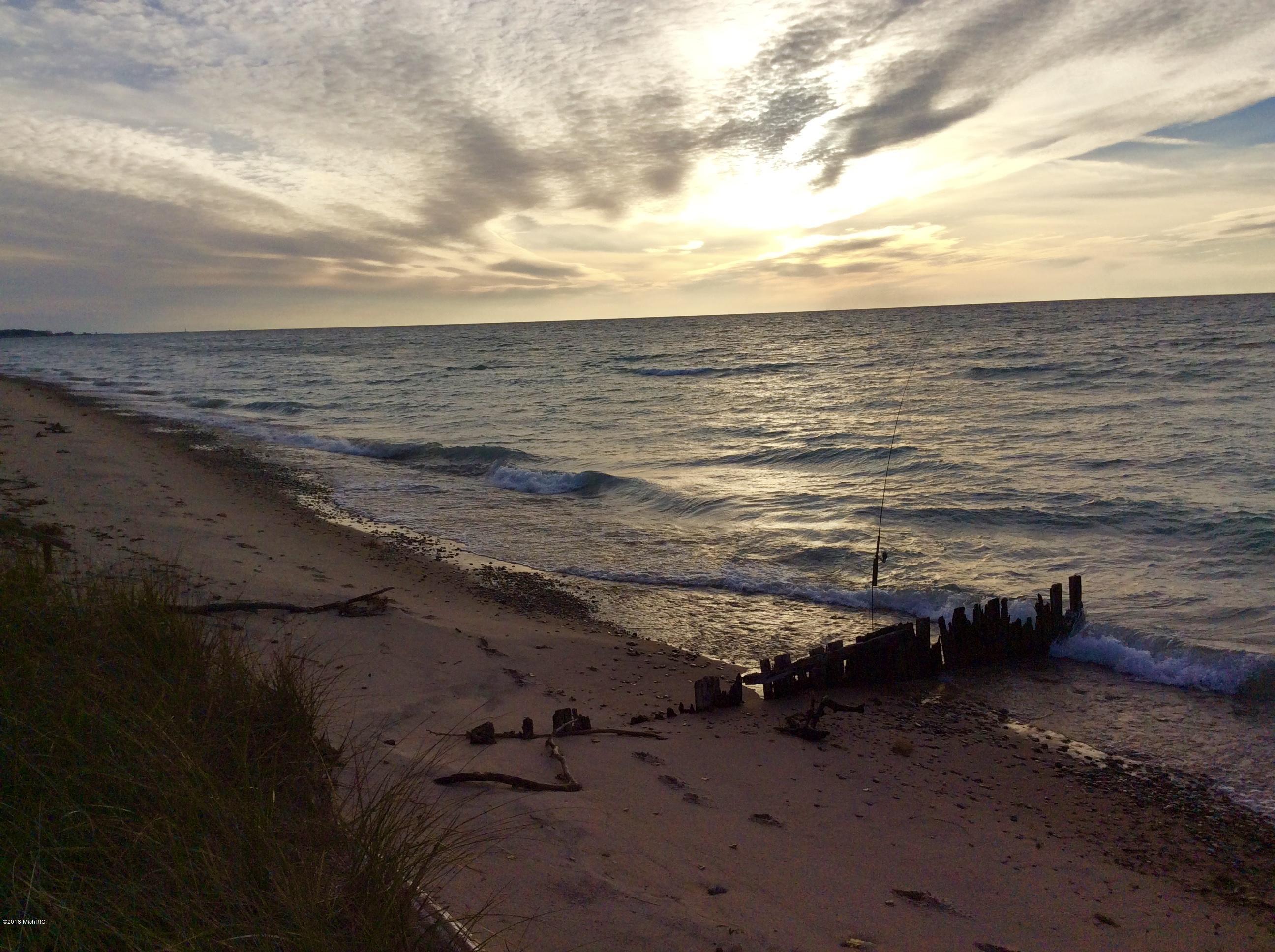 3062 Lakeshore Road Manistee, MI 49660 - Photo 50 of 63 Beach area South