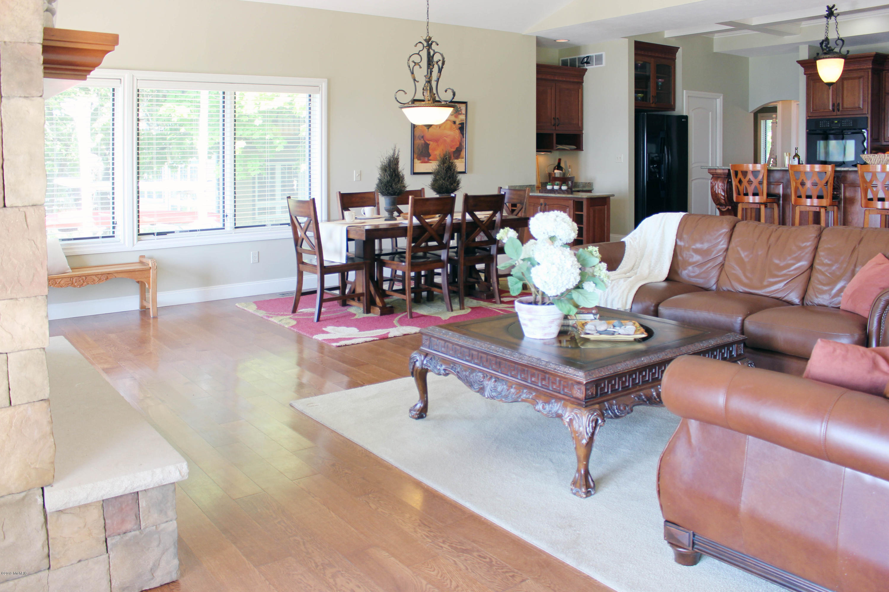 3062 Lakeshore Road Manistee, MI 49660 - Photo 10 of 63 Living/Dining Room