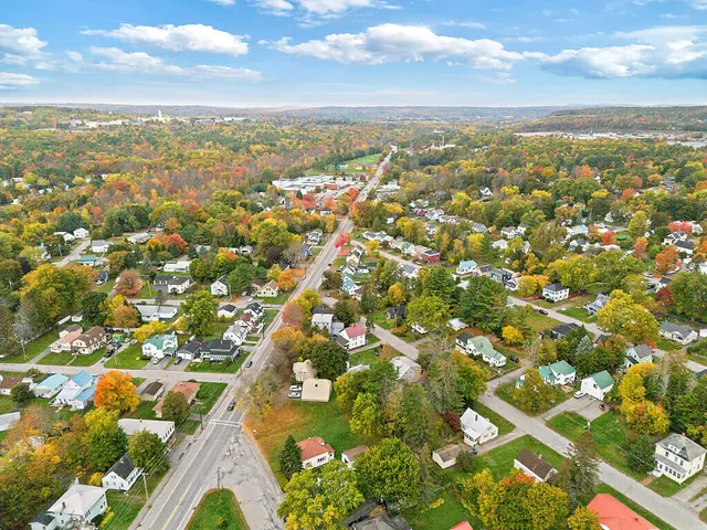 $210,000 | 47 Sanger Avenue, Waterville, ME 04901