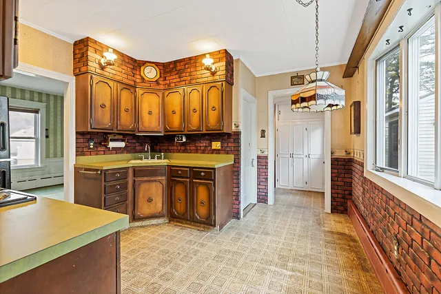 $210,000 | 47 Sanger Avenue, Waterville, ME 04901