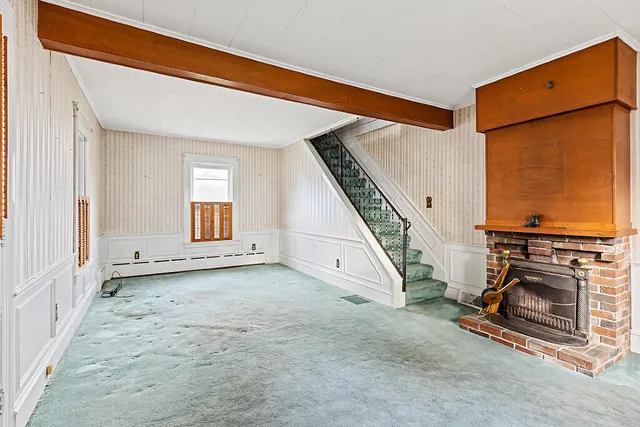 $210,000 | 47 Sanger Avenue, Waterville, ME 04901