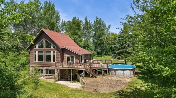 $649,900 | N18458 County Road T, Gale, WI 54630