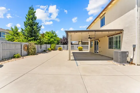 $620,000 | 5453 Mossy Stone Way, Rancho Cordova, CA 95742