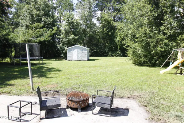 $245,500 | 504 Greenbriar Drive, Jacksonville, NC 28546