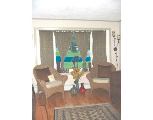 74 Parker Road Lancaster, MA 01523 - Photo 4 of 5