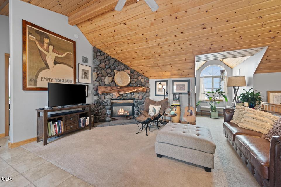 24585 Dodds Road Bend, OR 97701 - Photo 63 of 114