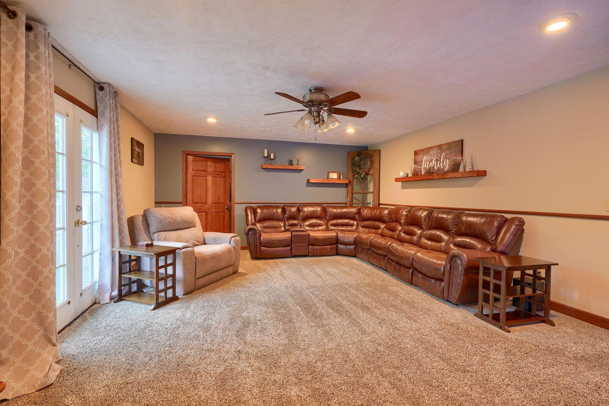 1824 Debord Road Chillicothe, OH 45601 - Photo 15 of 50 1824 Debord Rd (5)