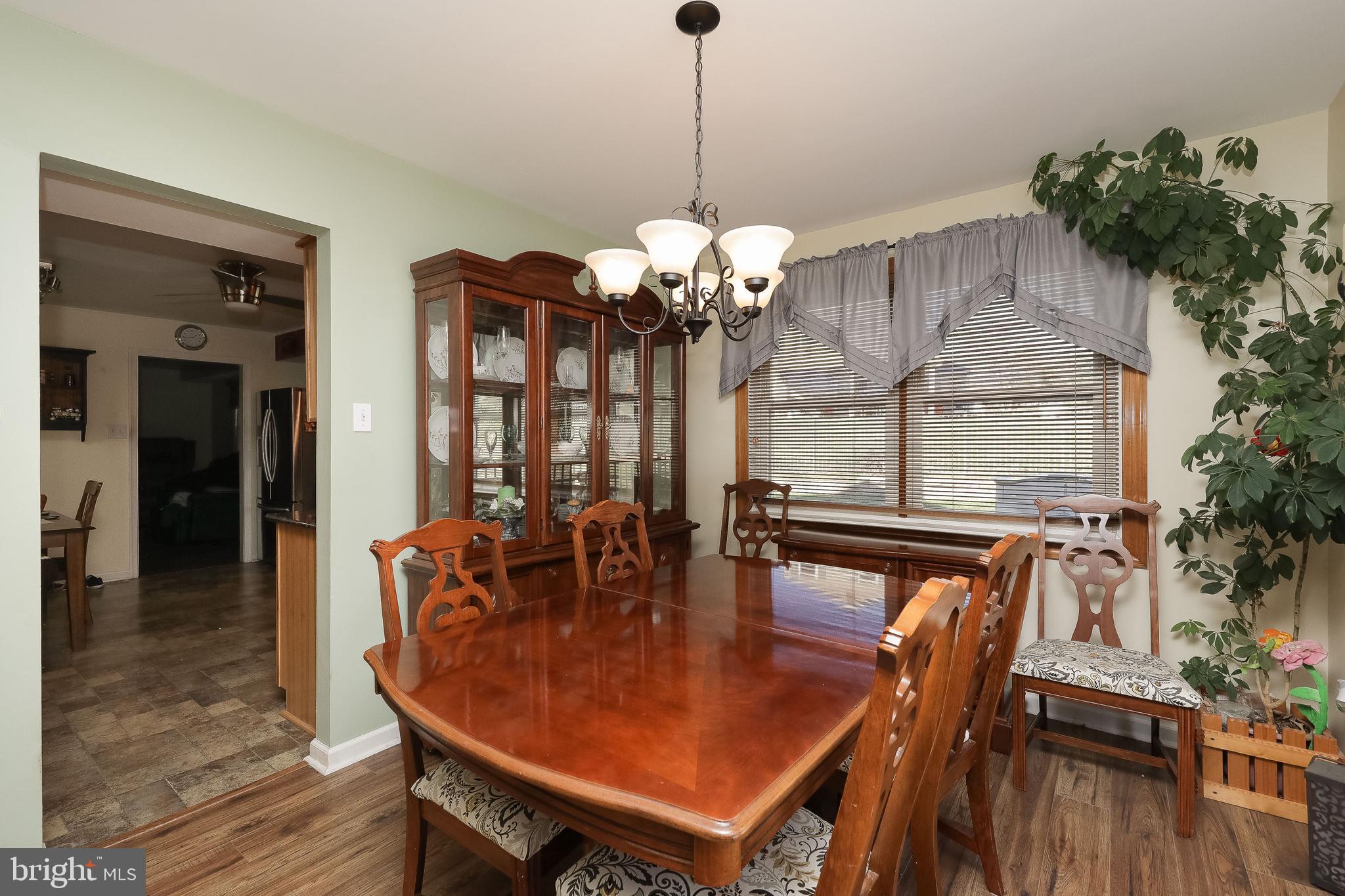 1296 Pebblebrook Road Warminster, PA 18974 - Photo 8 of 43 Gallery Image 8
