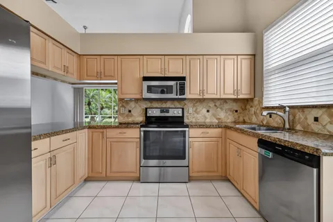 $175,000 | 8848 Shoal Creek Lane, Boynton Beach, FL 33472