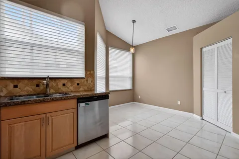 $175,000 | 8848 Shoal Creek Lane, Boynton Beach, FL 33472