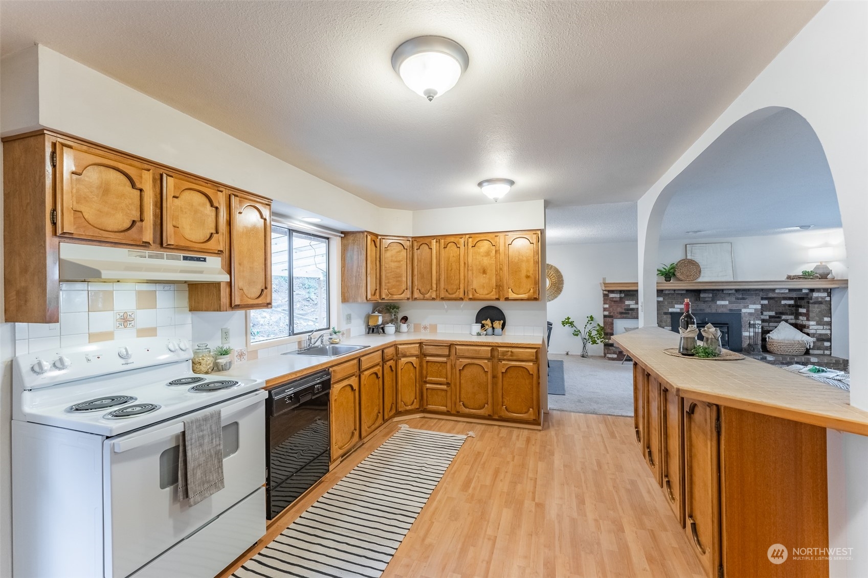 1701 Samish Way Bellingham, WA 98229 - Photo 11 of 29 Gallery Image 11