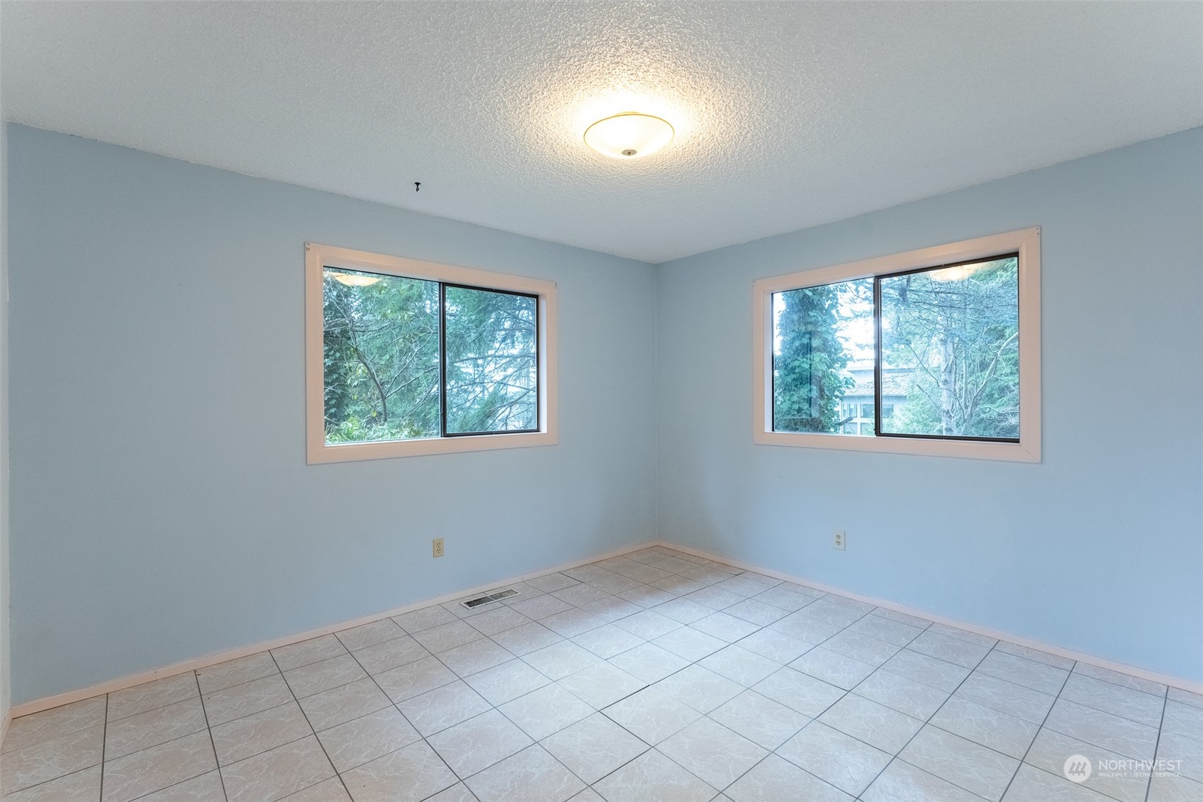 1701 Samish Way Bellingham, WA 98229 - Photo 18 of 29 Gallery Image 18