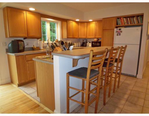 210 Albion Road Windham, ME 04062 - Photo 3 of 8 Kitchen.