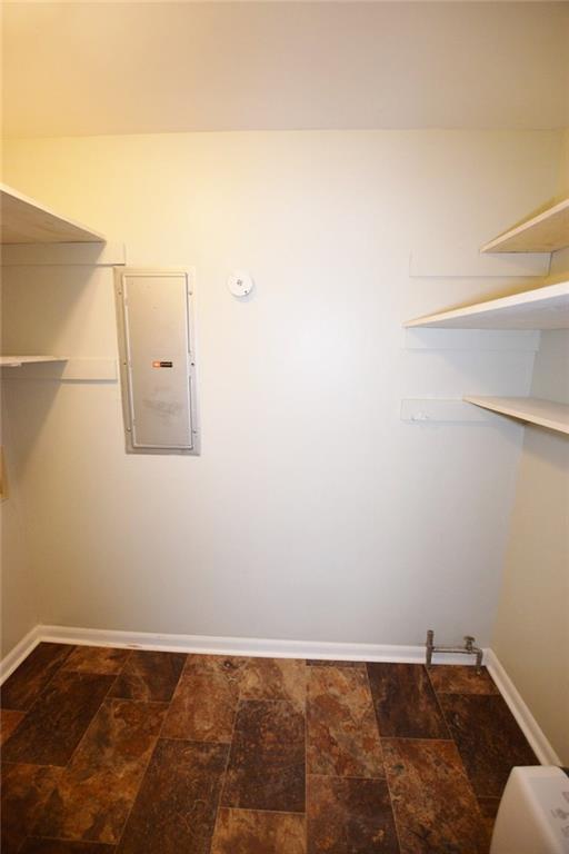 221 East Ellis Road Bloomington, IN 47408 - Photo 8 of 12 Gallery Image 8
