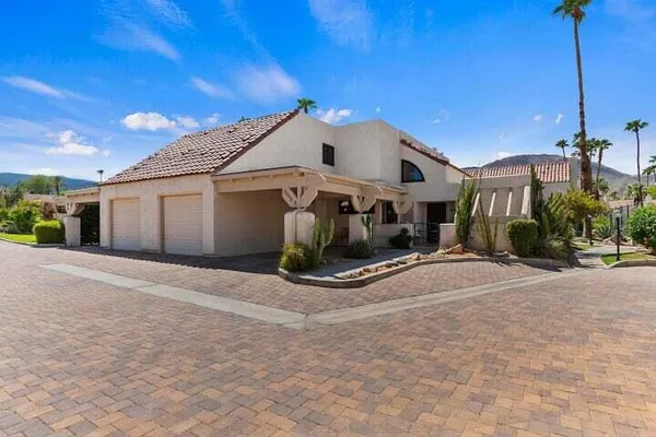 $4,000 | 73318 Shadow Mountain Drive, Unit B, Palm Desert, CA 92260