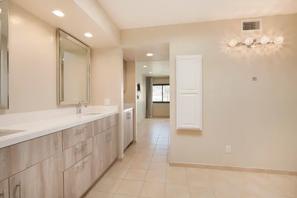 $4,000 | 73318 Shadow Mountain Drive, Unit B, Palm Desert, CA 92260