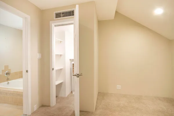 $4,000 | 73318 Shadow Mountain Drive, Unit B, Palm Desert, CA 92260