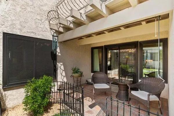 $4,000 | 73318 Shadow Mountain Drive, Unit B, Palm Desert, CA 92260