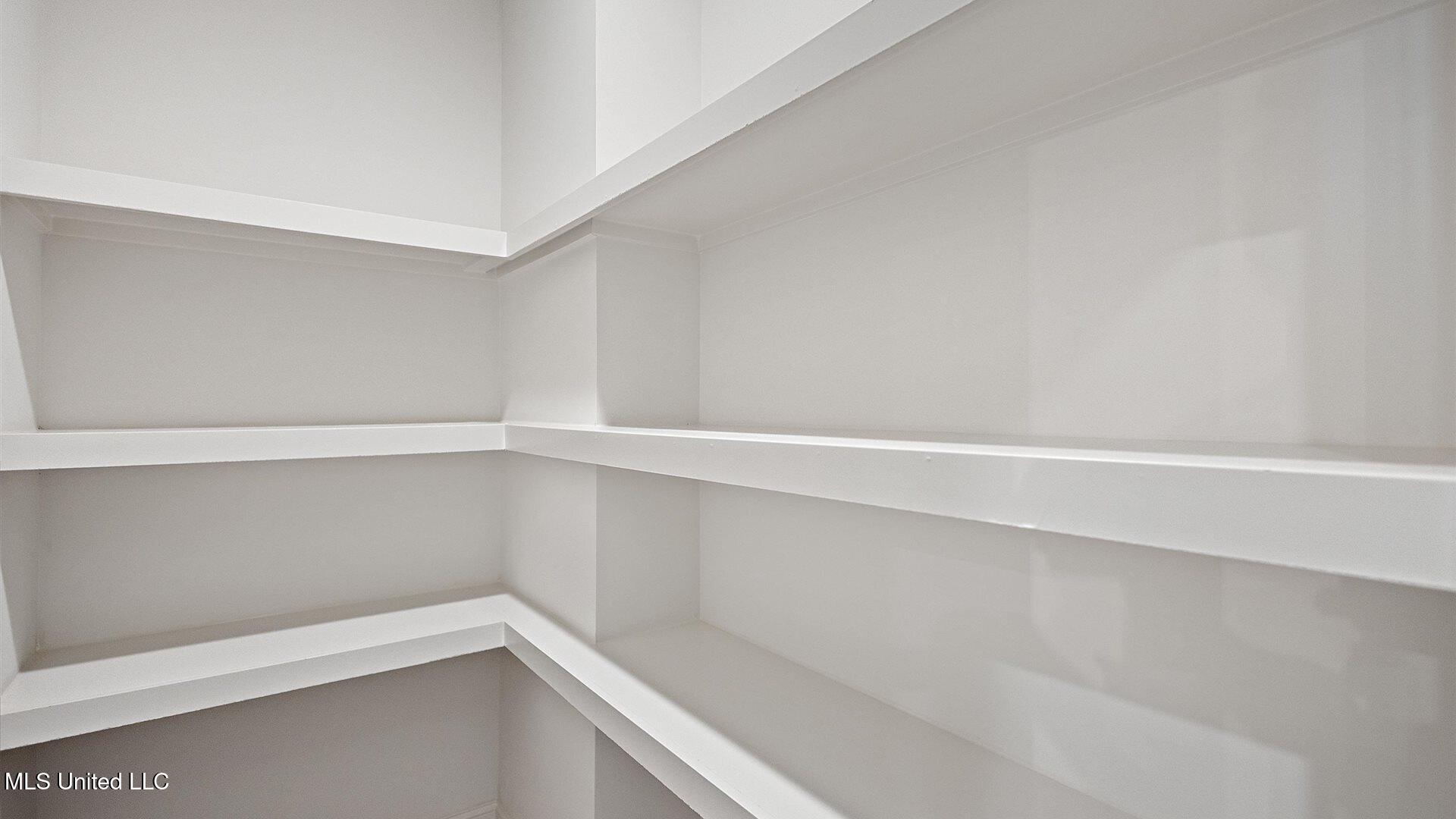 722 Honeysuckle Loop Canton, MS 39046 - Photo 18 of 36 22-3HTP4212