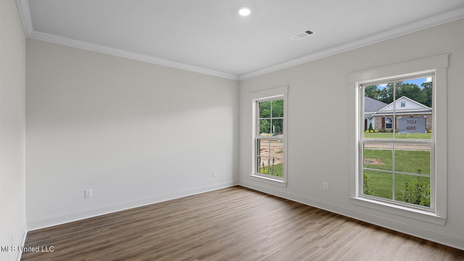 722 Honeysuckle Loop Canton, MS 39046 - Photo 6 of 36 10-3HTP4170