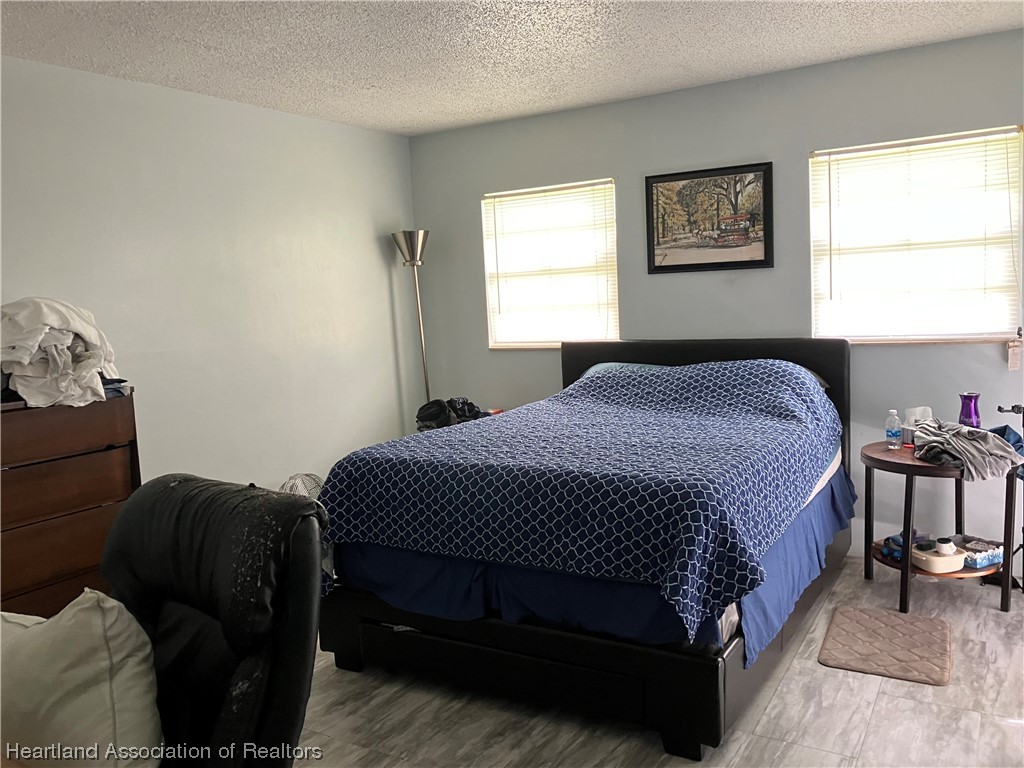 3905 Ramiro Street Sebring, FL 33872 - Photo 7 of 13 Gallery Image 7