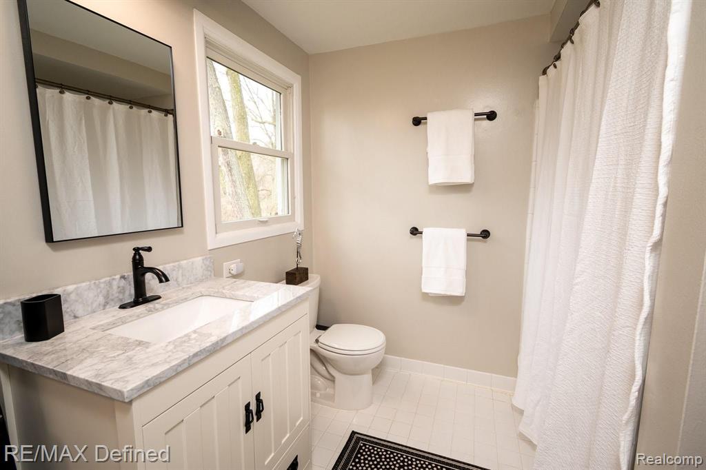 674 Campus Road Rochester Hills, MI 48309 - Photo 29 of 48