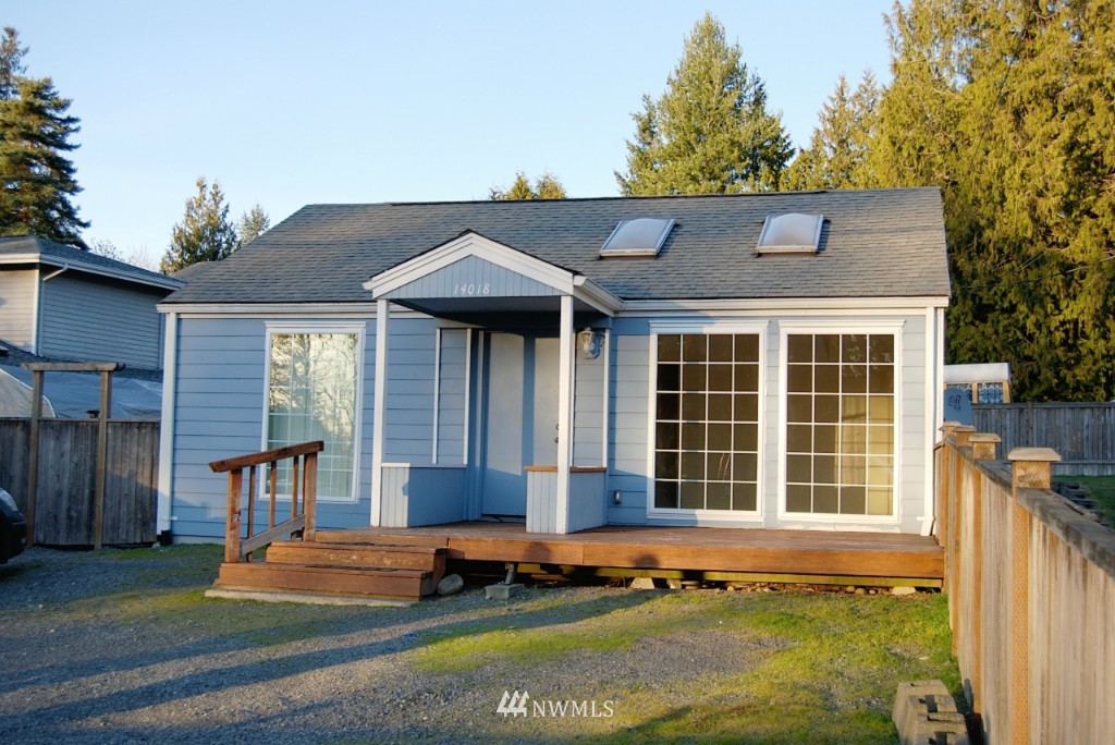 14018 Beverly Park Road Edmonds, WA 98026 - Photo 1 of 1 Gallery Image 1