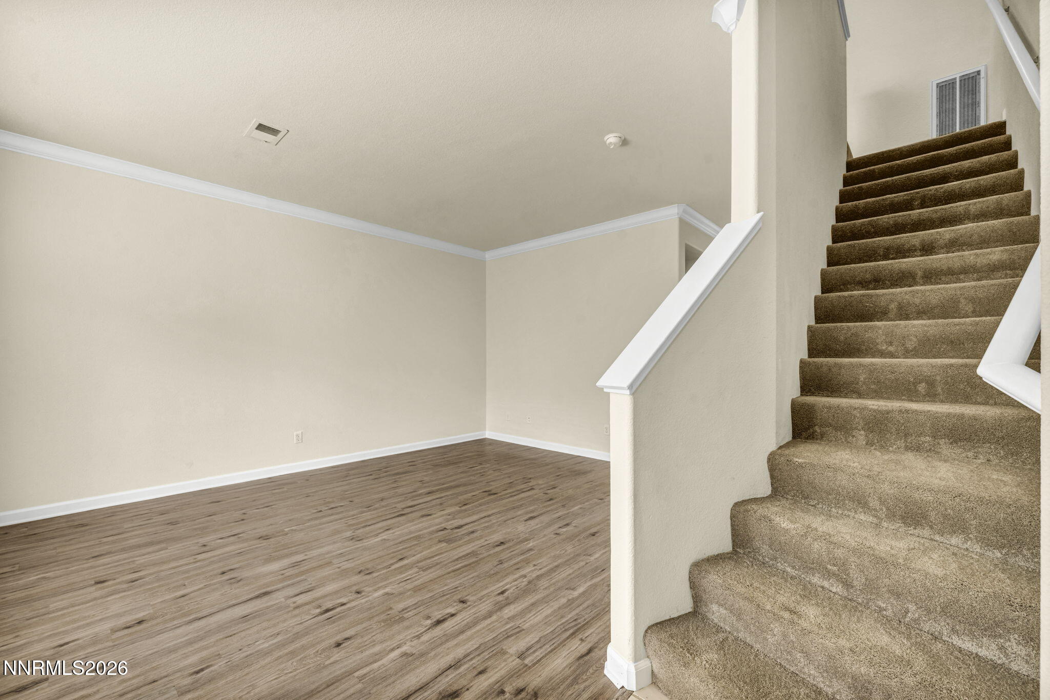 4641 Kathleen Denise Lane Reno, NV 89503 - Photo 5 of 33 42-web-or-mls-4641-kathleen-denise-ln