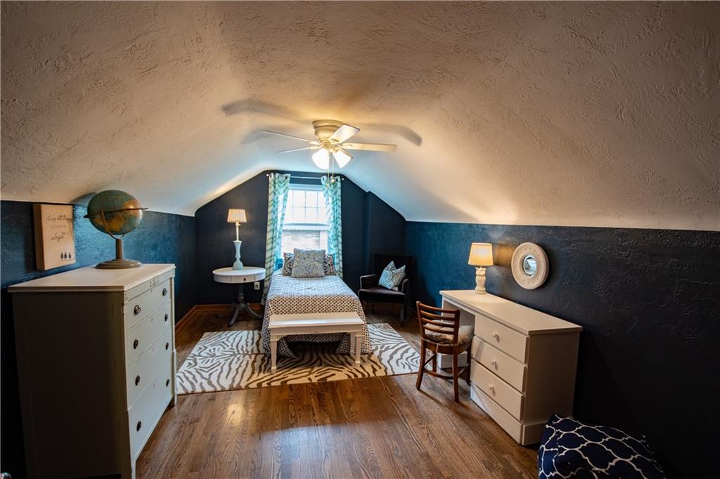 402 Fort Couch Road Pittsburgh, PA 15241 - Photo 13 of 25 This bedroom is so cool, could easily work w a queen or even a king or two twins, it has a lot of space for sleeping and playing in this dark navy restful room!