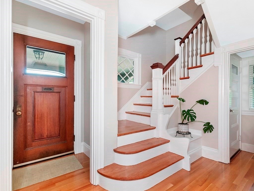 92 Oxford Road Newton, MA 02459 - Photo 20 of 42 Gallery Image 20
