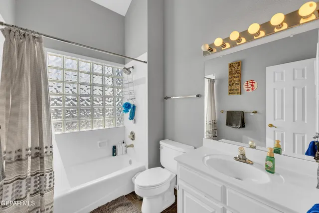 $478,000 | 900 Via Redonda Court, El Paso, TX 79912