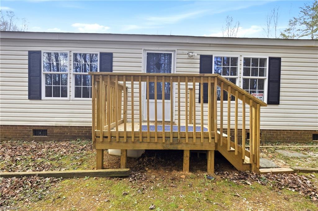 670 Foxwood Road Madison, NC 27025 - Photo 7 of 34