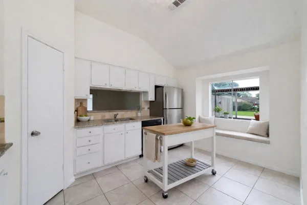 $288,600 | 1002 Afton Court, Tomball, TX 77375