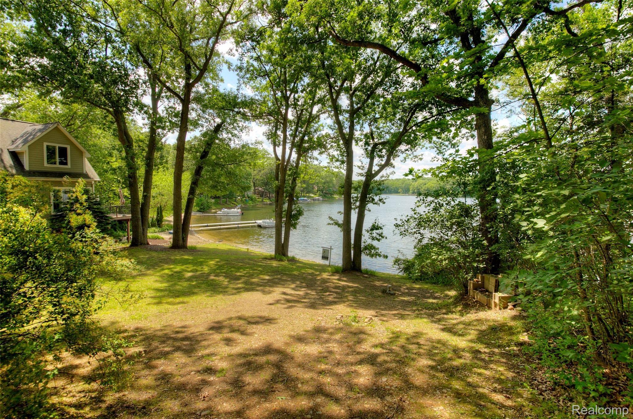 350 Highland Road Chelsea, MI 48118 - Photo 80 of 89 highland14.jpg