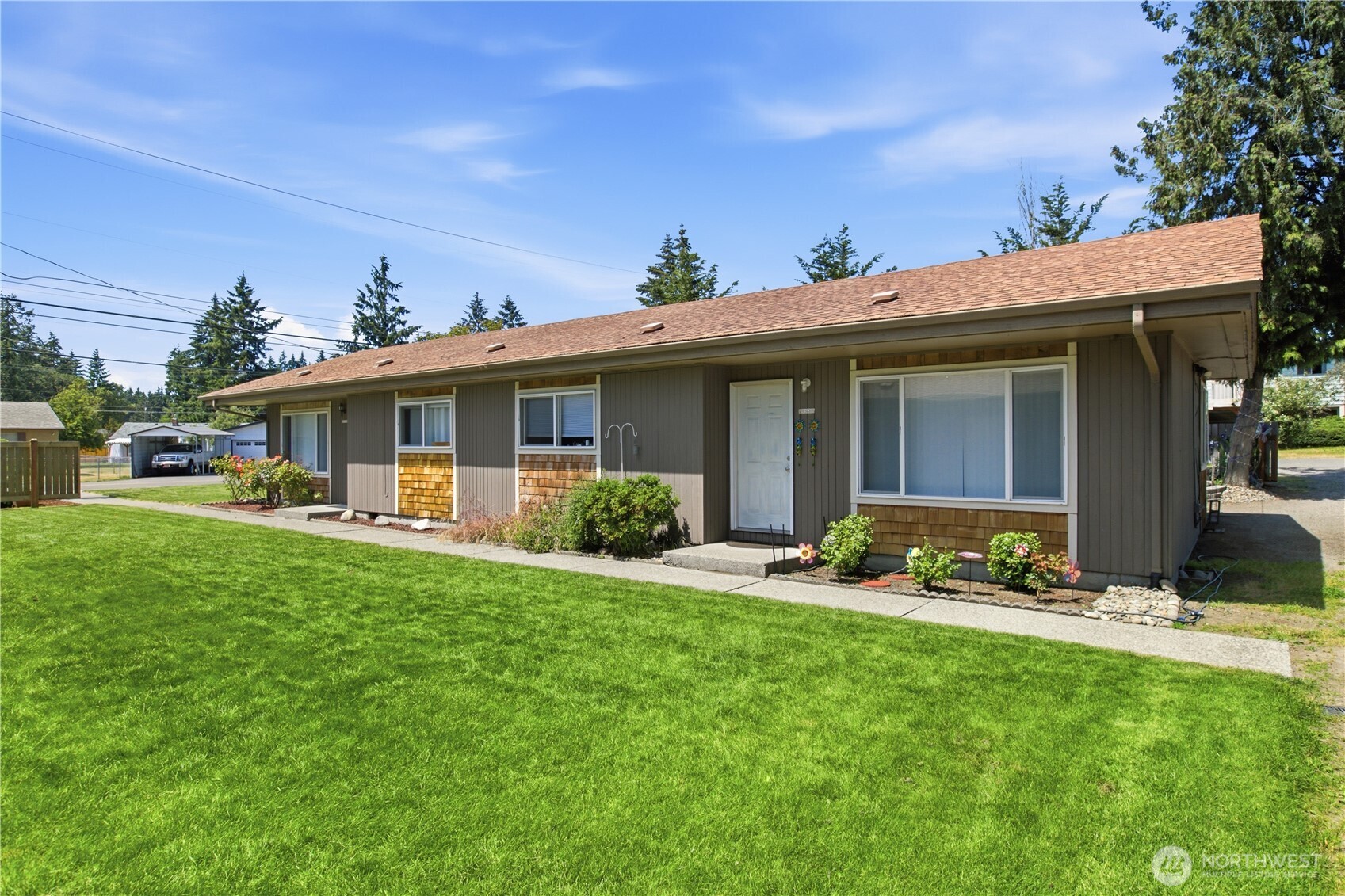 8303 John Dower Road Southwest Lakewood, WA 98499 - Photo 5 of 27