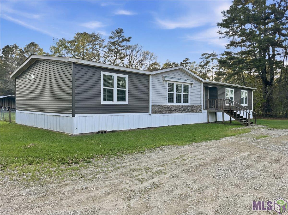 15410 Port Hudson-Pride Road Pride, LA 70770 - Photo 2 of 32