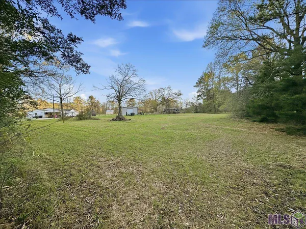 $375,000 | 15410 Port Hudson-Pride Road, Pride, LA 70770