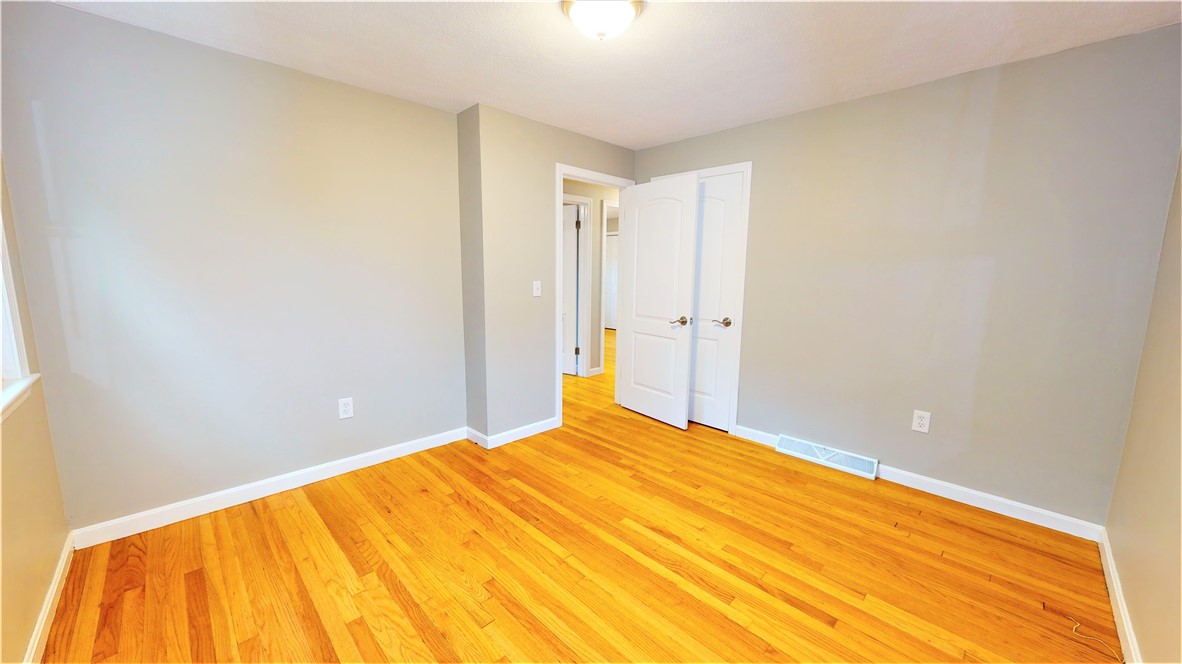 275 Asylum Road Warwick, RI 02886 - Photo 16 of 40