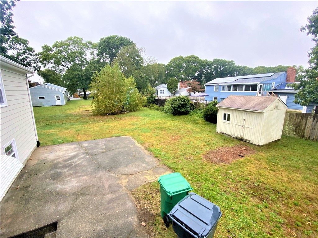 275 Asylum Road Warwick, RI 02886 - Photo 31 of 40
