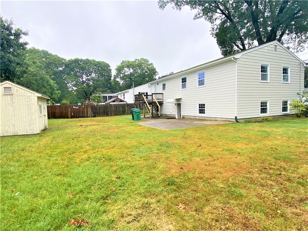 275 Asylum Road Warwick, RI 02886 - Photo 32 of 40